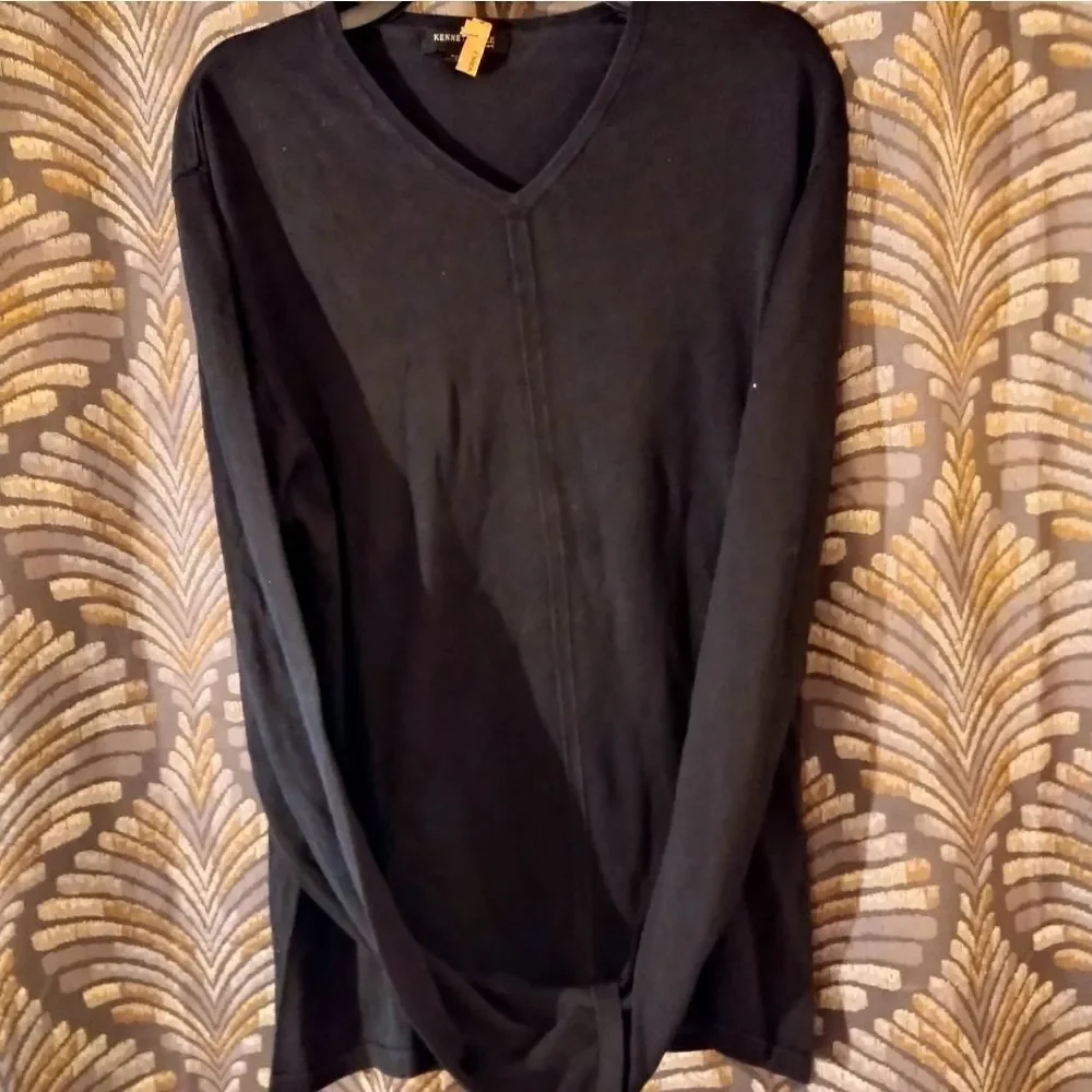 Kenneth Cole Silk V-neck Sweater
